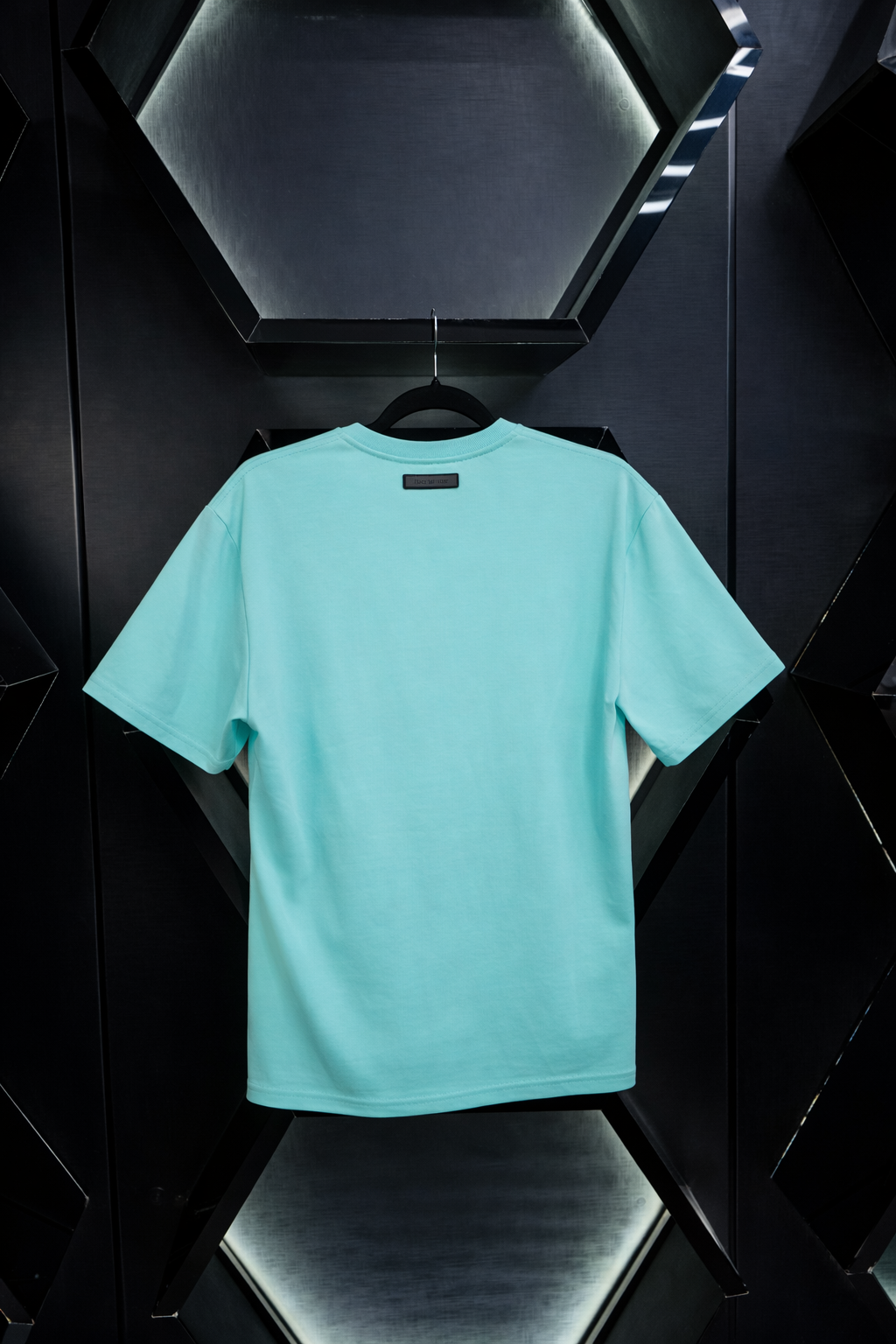 Remera Essentials Cian