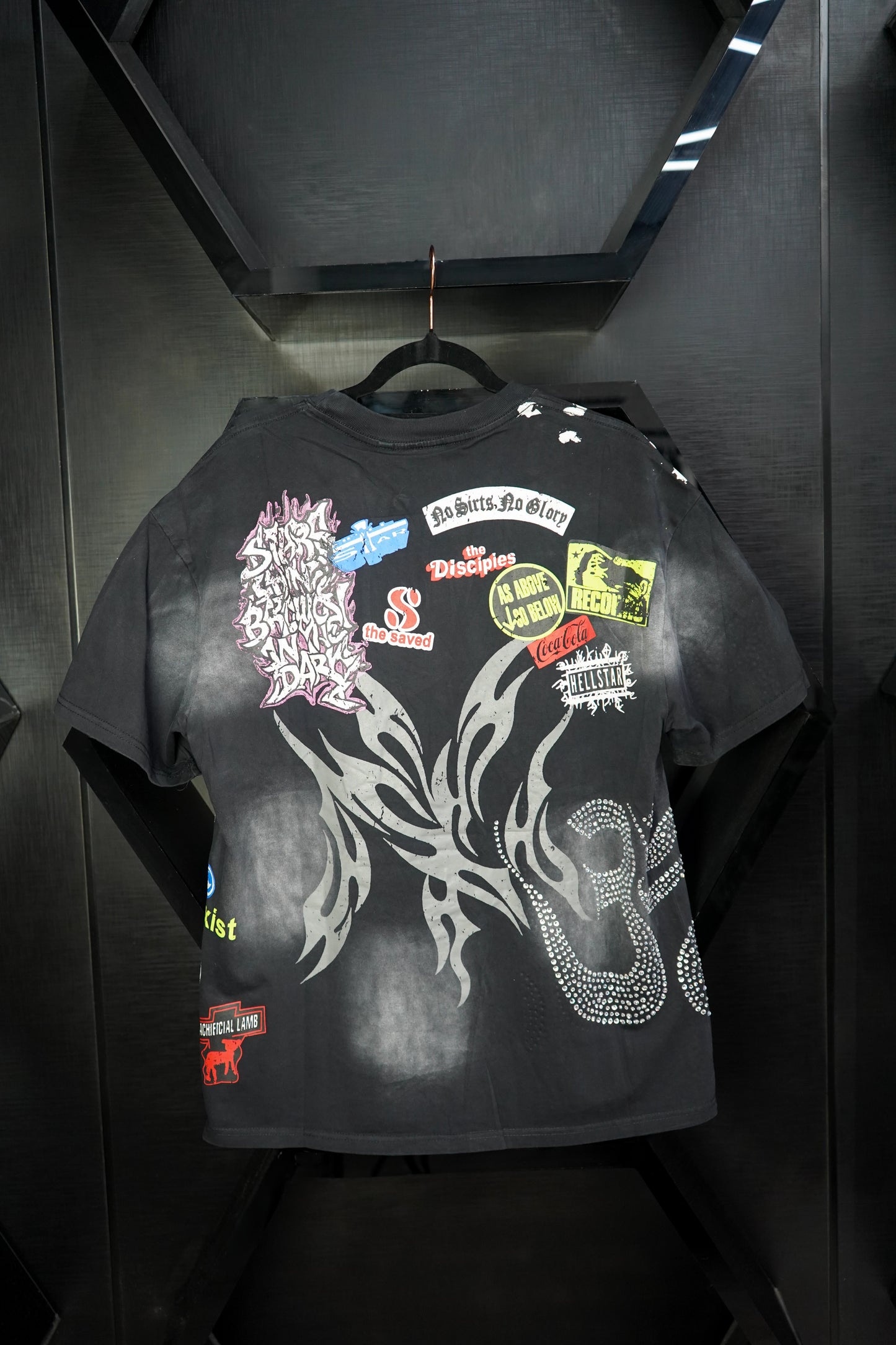 Remera Godspeed Sun