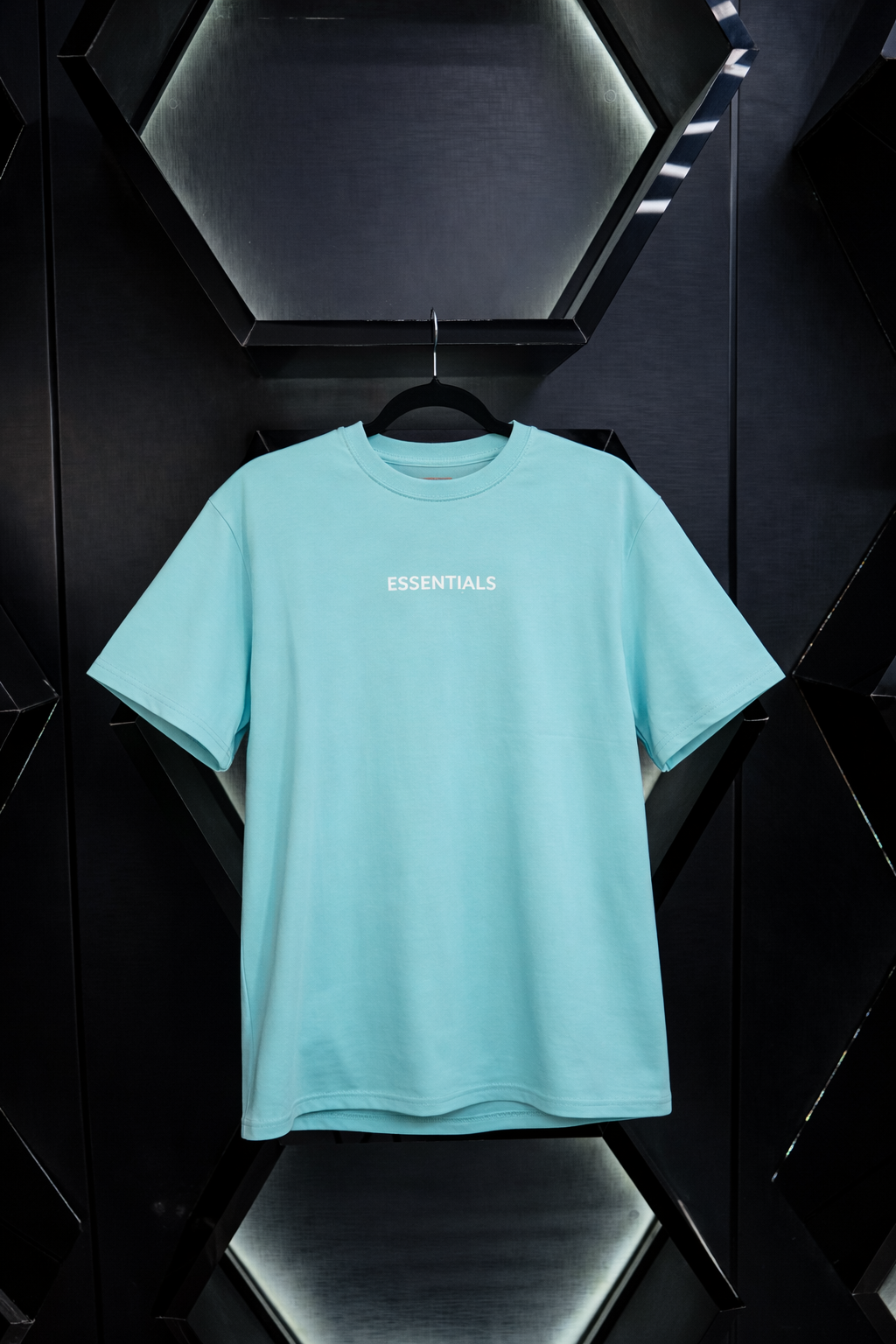 Remera Essentials Cian