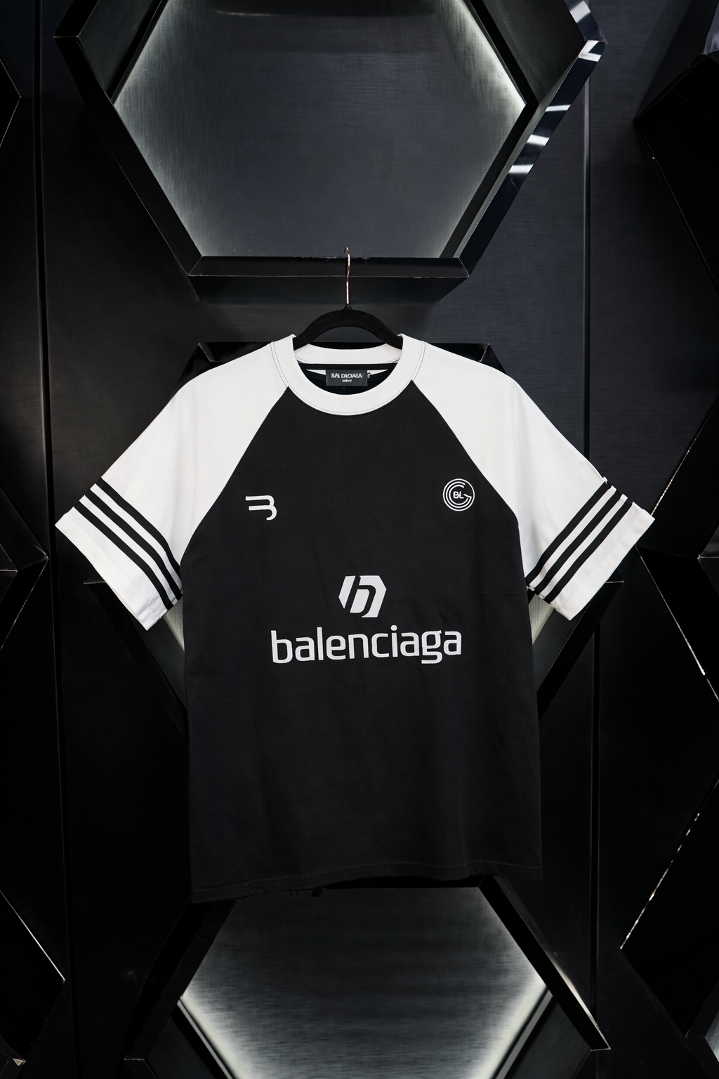 Camiseta Balenciaga Rayas