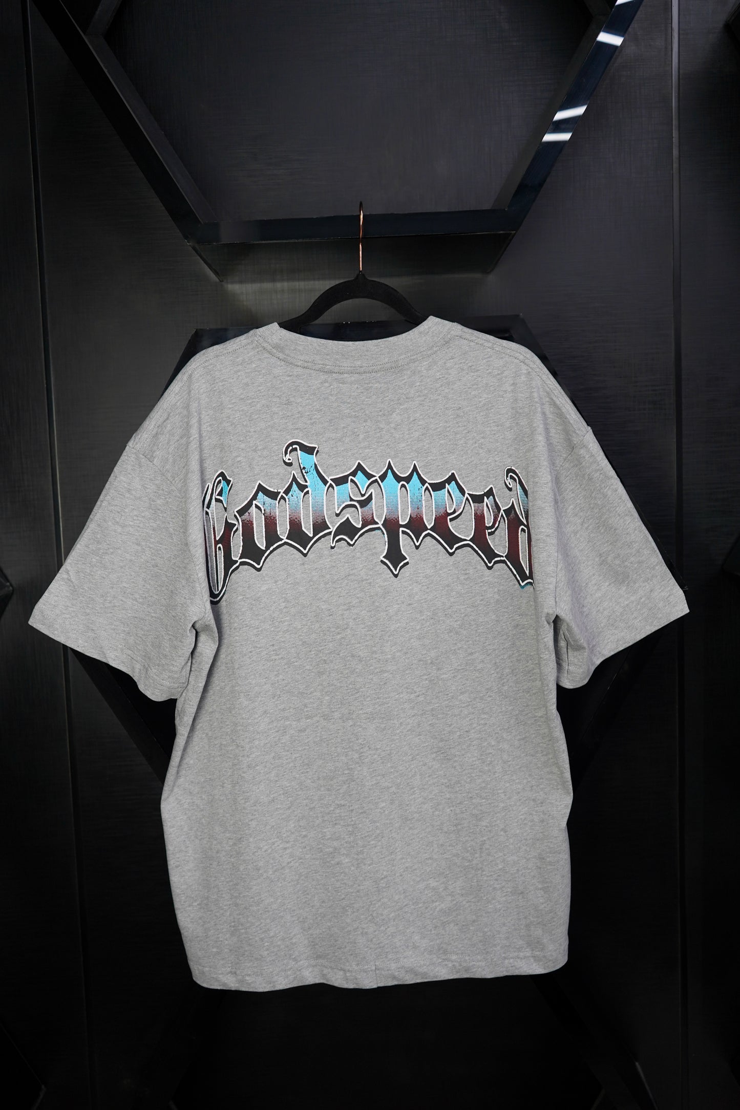 Remera Godspeed Skeleton